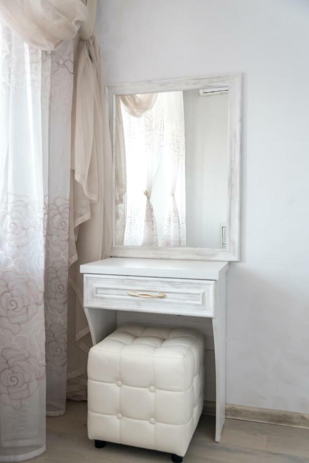 Spacious And Cozy Apartment In Bishkek Center 외부 사진