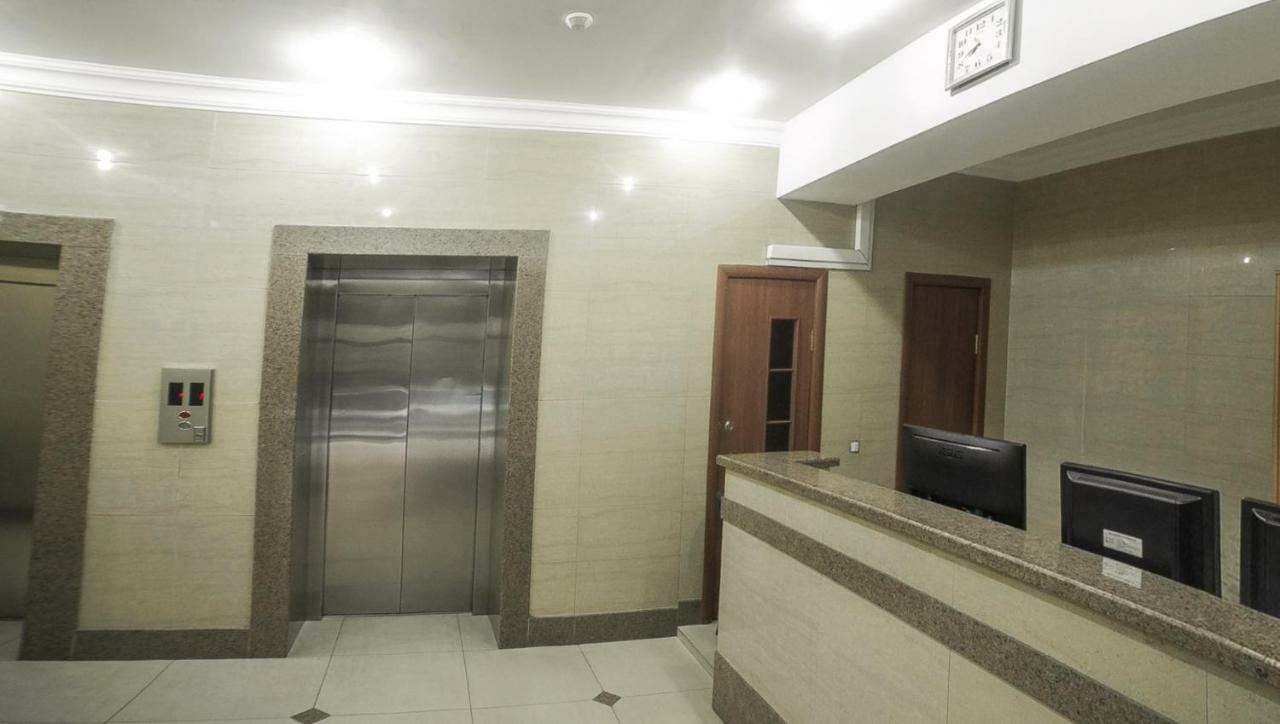 Spacious And Cozy Apartment In Bishkek Center 외부 사진